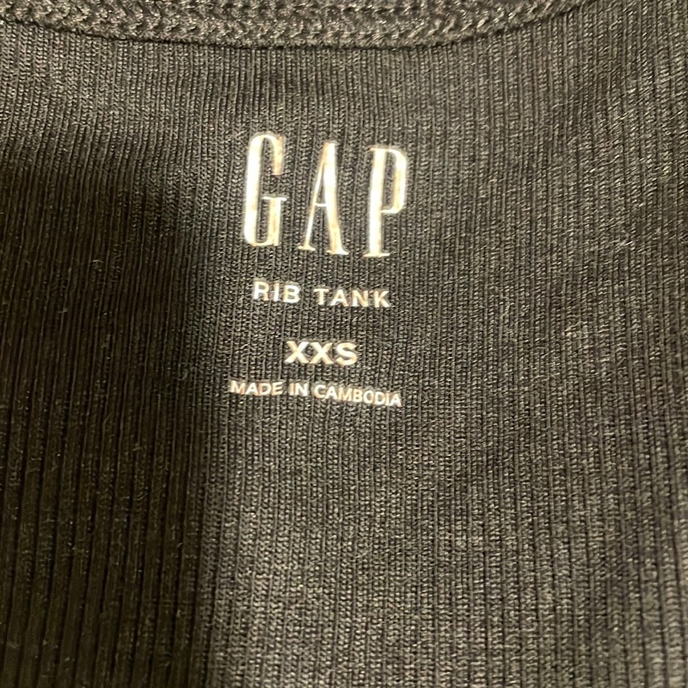 Gap NET Muscle Tank - Picture 8 of 11